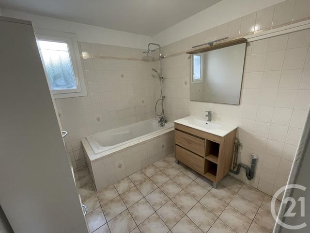 maison à louer - 4 pièces - 88.78 m2 - CARCASSONNE - 11 - LANGUEDOC-ROUSSILLON - Century 21 Immo Conseil 11